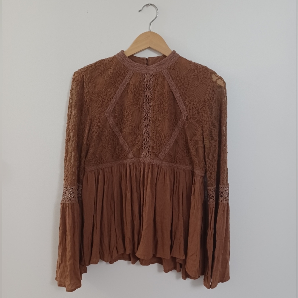 American Eagle Boho Lace Flowy Blouse Top